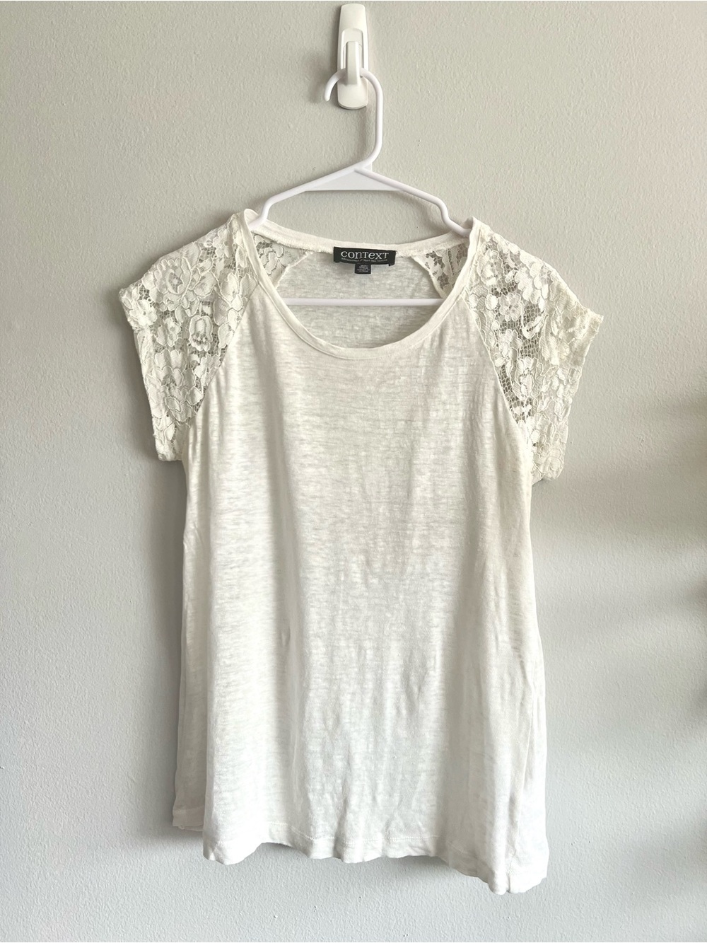 Context Women’s White Lace Cap-Sleeve Scoop Neck Tee 100% Linen Size Medium
